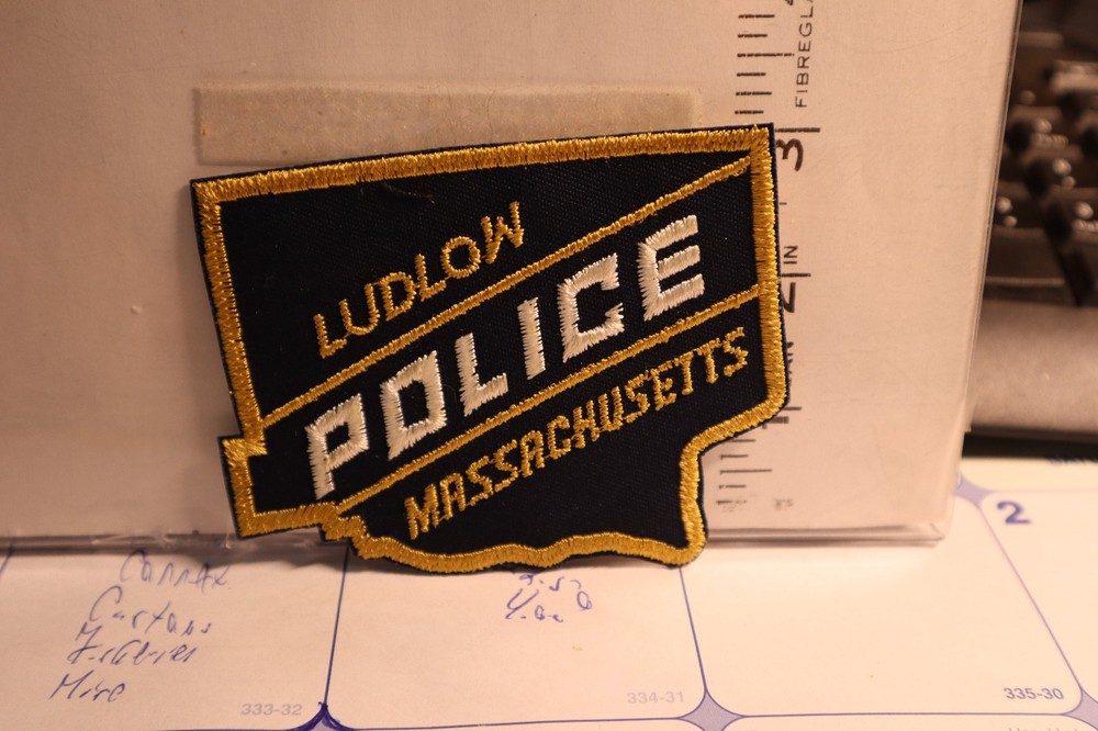 police patch  LUDLOW POLICE MASSACHUSETTS