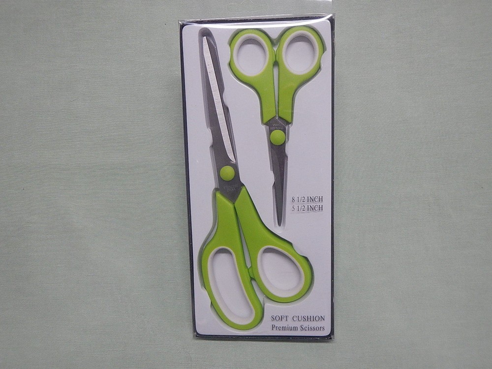 Scissors Premium Soft Cushion