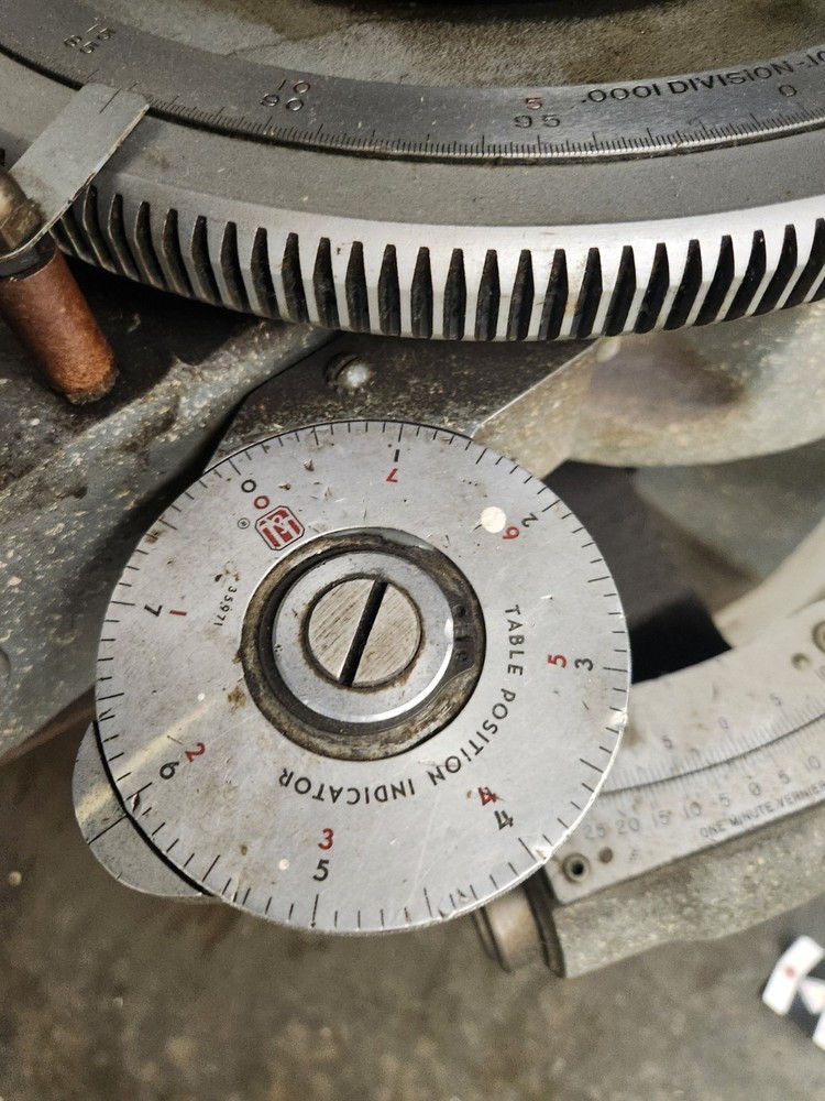 JONES AND LAMSON OPTICAL COMPARATOR MODEL PC-14A