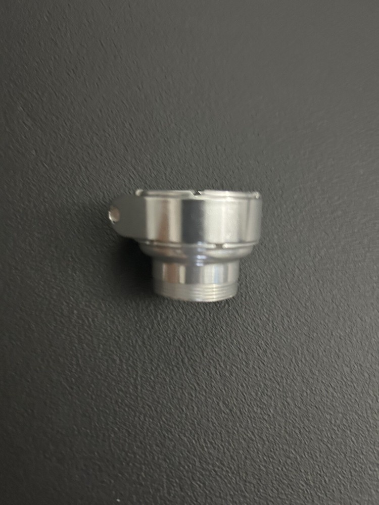 CCM Ion Xe/Shocker NXT No-Pro Clamping Feed Neck - Silver