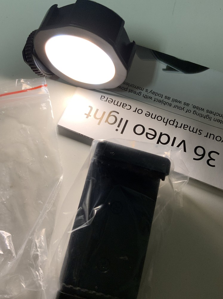 🔰 Sunpak Readylite LED 36 Video Light - Black🆕 As Shown