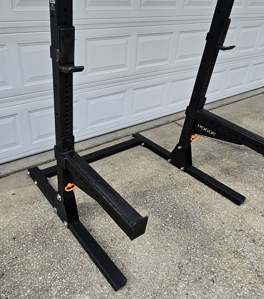 Rogue SML-2 Squat Rack Reverse Hyper Adjustable Bench Concept 2 Model E Rower