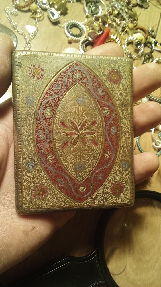 Art Deco Solid Silver Cigarette / Calling Card Case – Engine Turned Floral