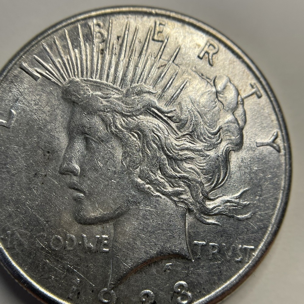 1923-S $1 Peace Dollar UNC - 82070
