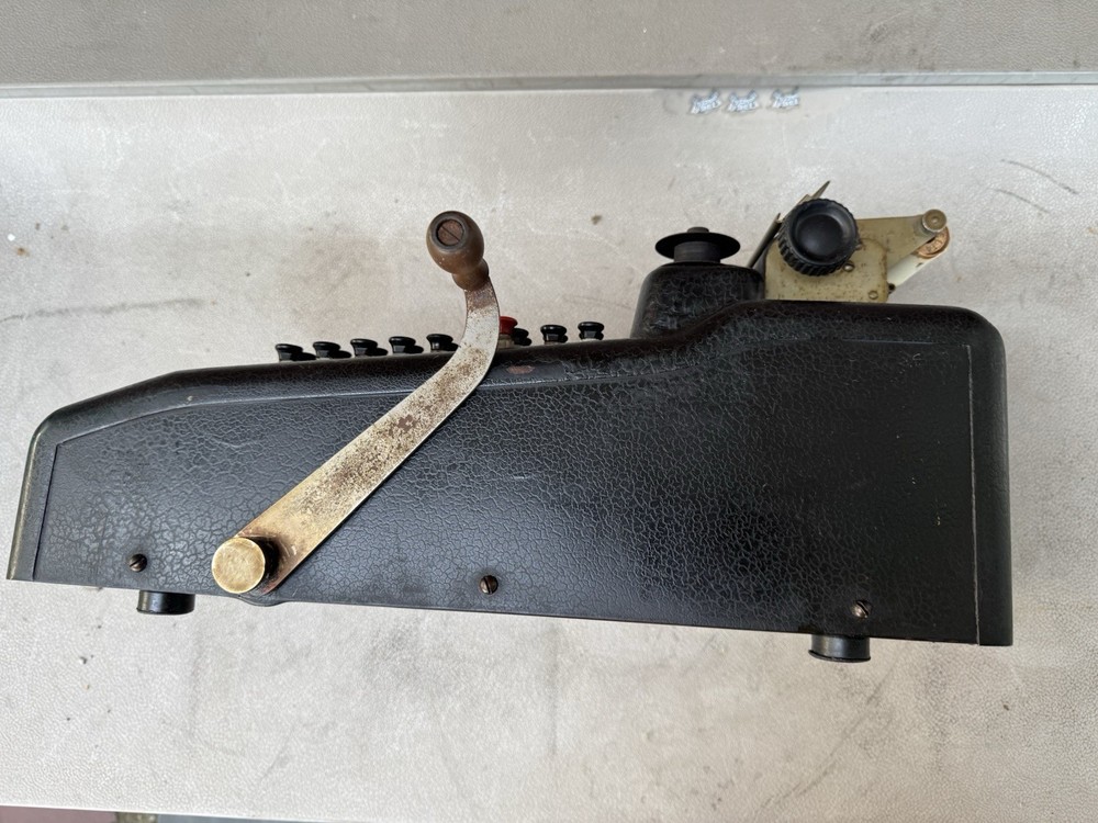 VICTOR Adding Machine Vintage 1920's Working