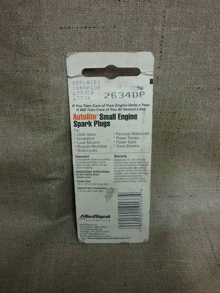 New Autolite Spark Plug 2634