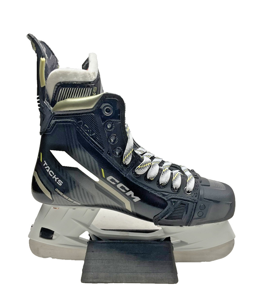 CCM Tacks AS V\Ice Skates INT 6.0 Tapered