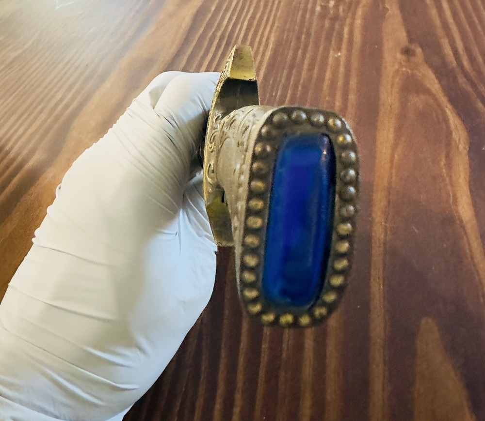 11 Inch Knife With Decorative Sheath