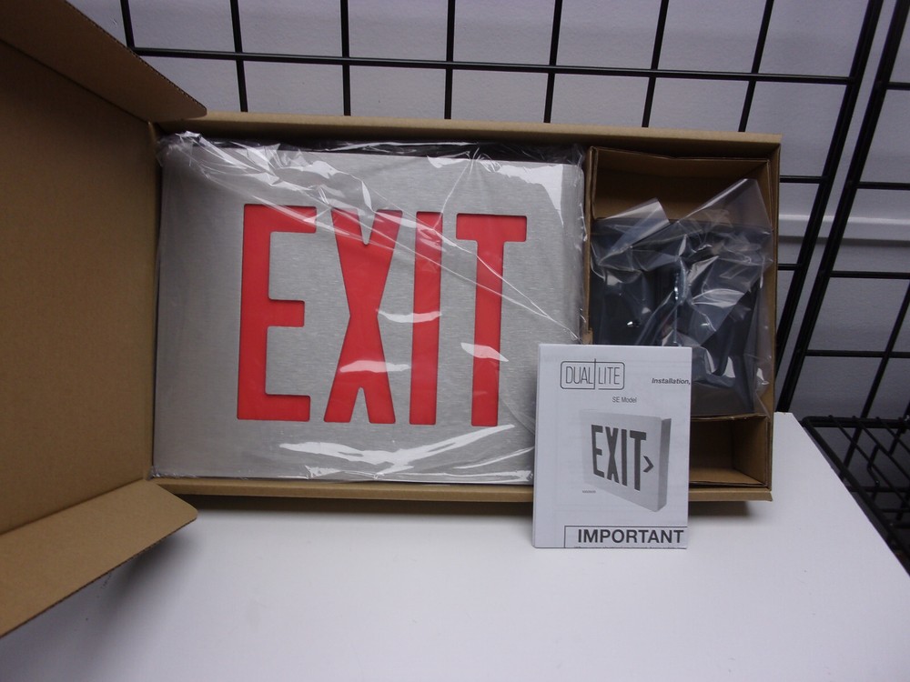 Dual-Lite Cast Aluminum LED Exit Sign SESRBNE