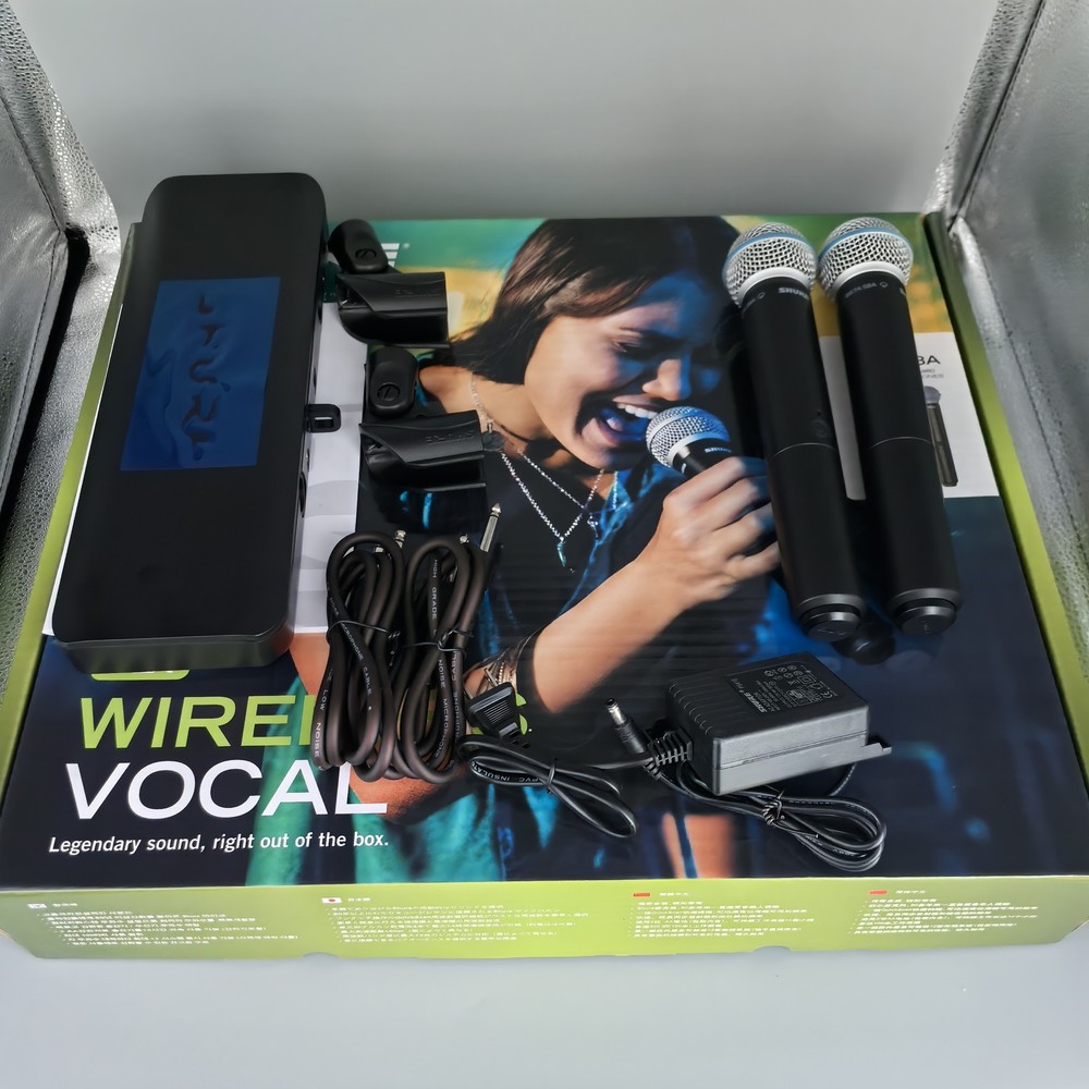 BLX288/BETA58A Wireless microphone system with 2 microphones