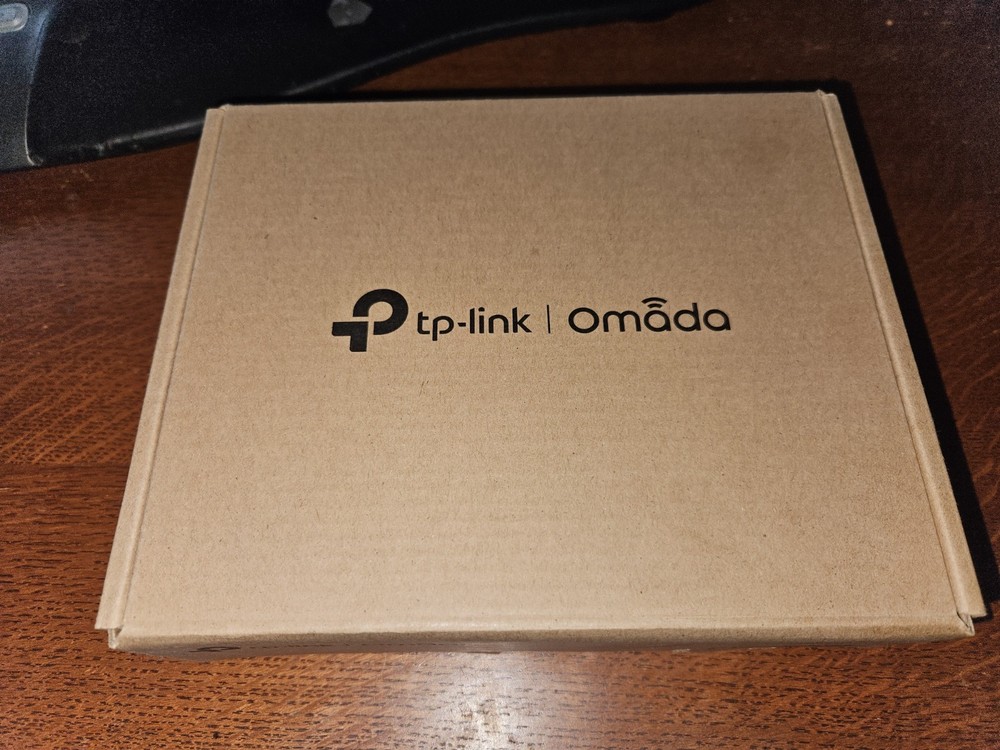 TP-Link Omada MC200CM Gigabit Multi-Mode Media Converter