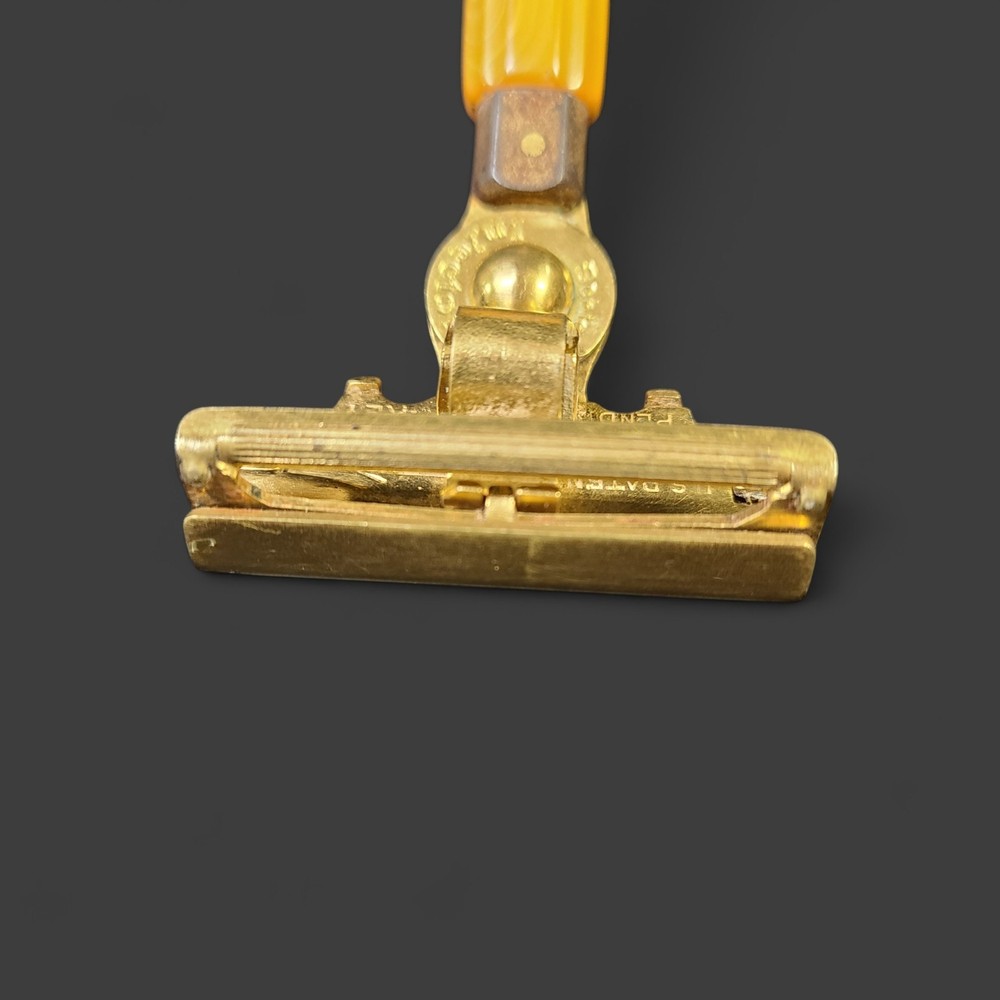 Vintage Schick Brass Injector Razor With Bakelite Handle