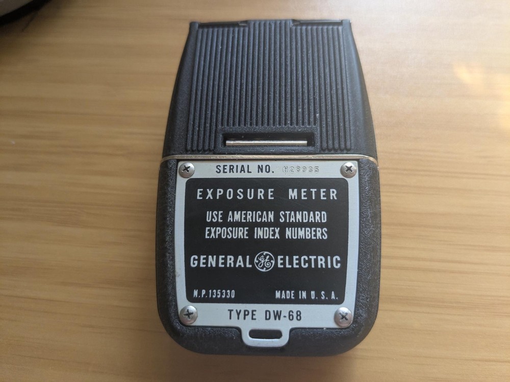 GE light meter DW-68 EXC Cond