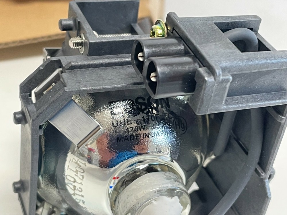 Genuine EPSON ELPLP32 Projector Lamp