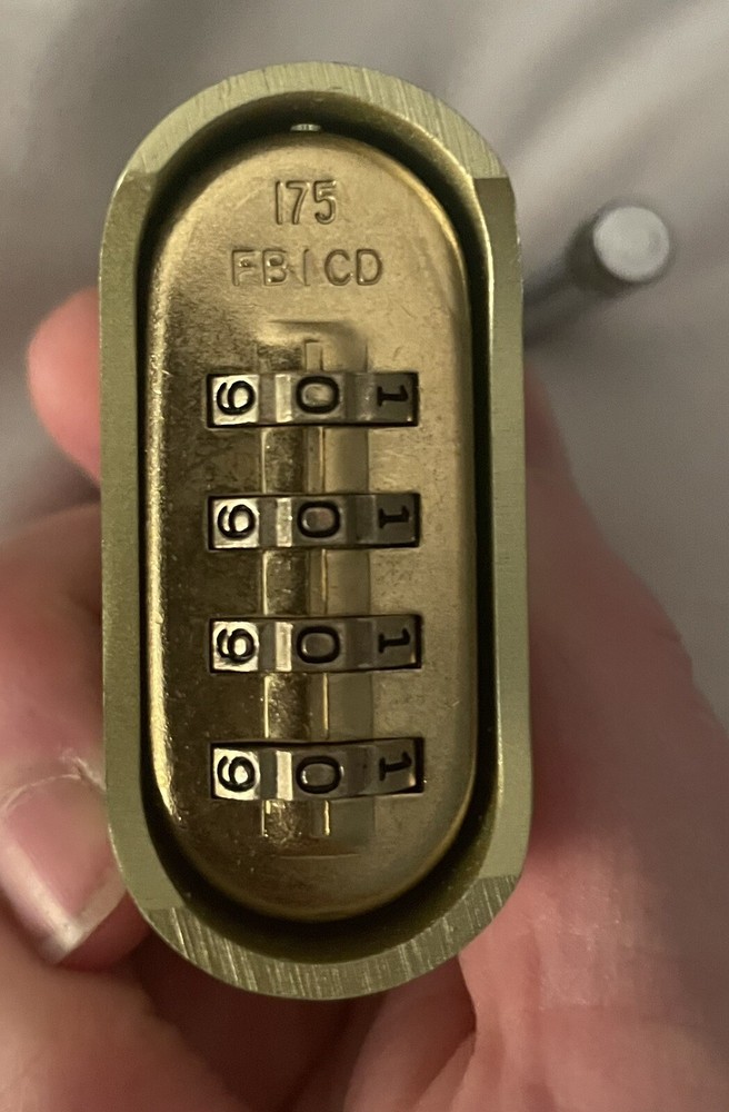 Master Resettable Zinc DieCast Combination Padlock # 175D 2"