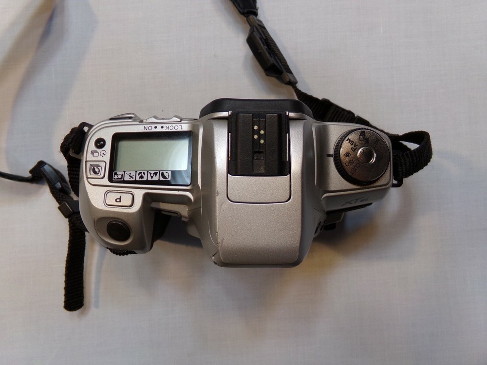 Minolta XT si XTsi - Camera