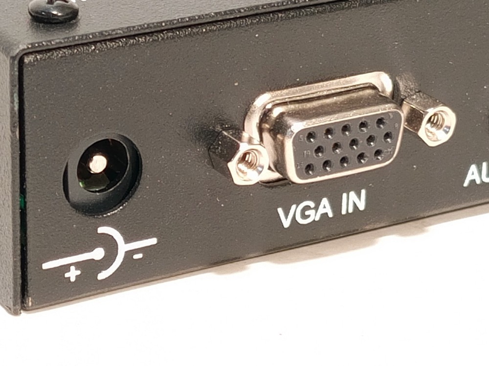 Hall Technologies AV ON UTP Multi-Port Transmitter Device, High Resolution