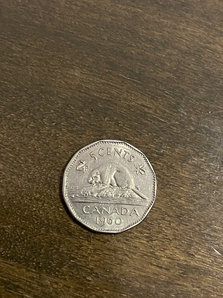ELIZABETH II CANADA FIVE 5 CENTS 1960
