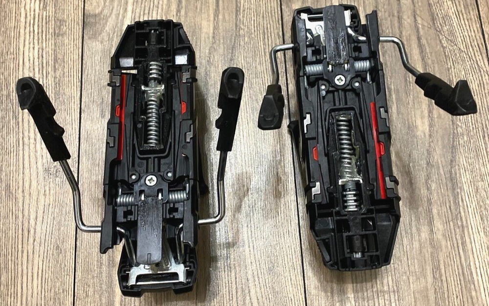 Atomic Strive 13 Demo Grip Walk Ski Bindings Black/Smoke 90mm