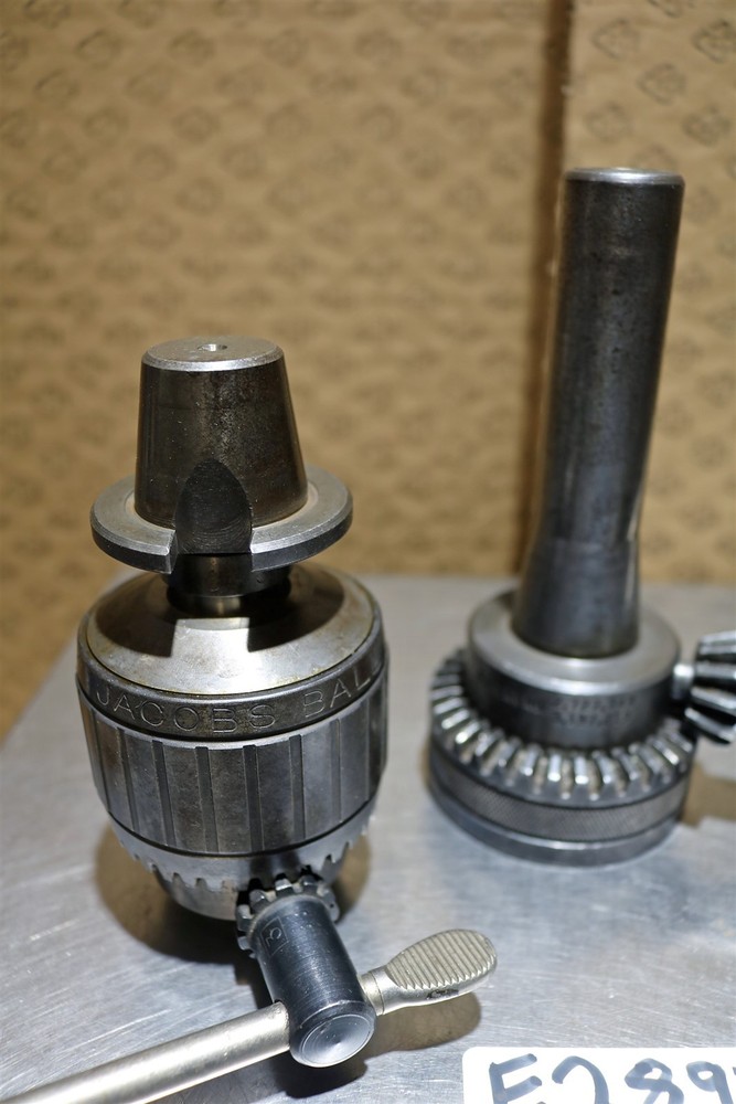 Bridgeport R8 Master Quick Change Tool Master & 2 Holders W/ Jacobs Chucks-E2897