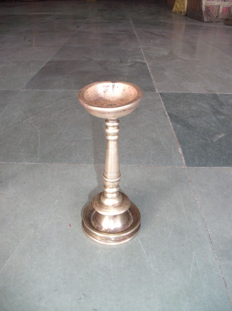 2 Pc Vintage Brass Handcrafted Small Solid Fine Quality Oil Lamps