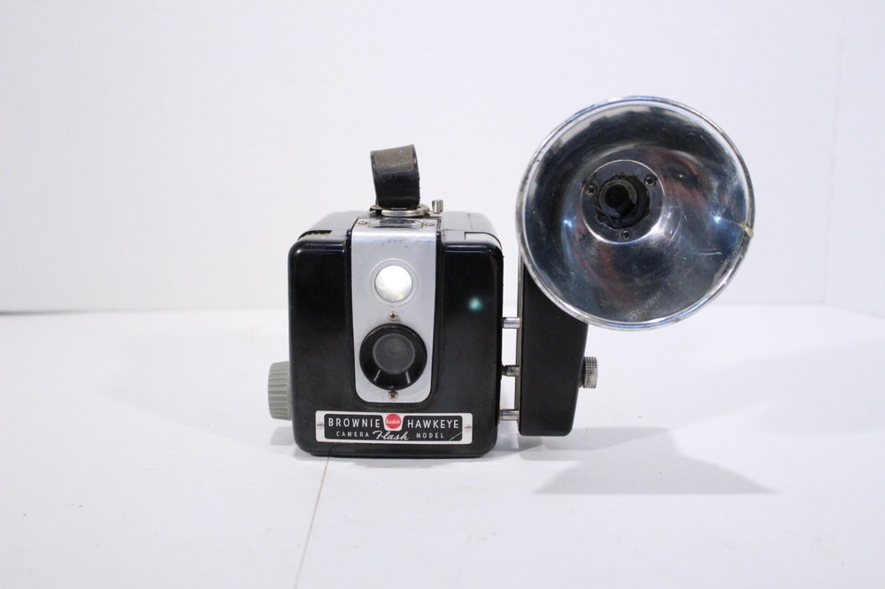 Kodak Brownie Hawkeye Camera Flash Model w/flash attachment - UNTESTED