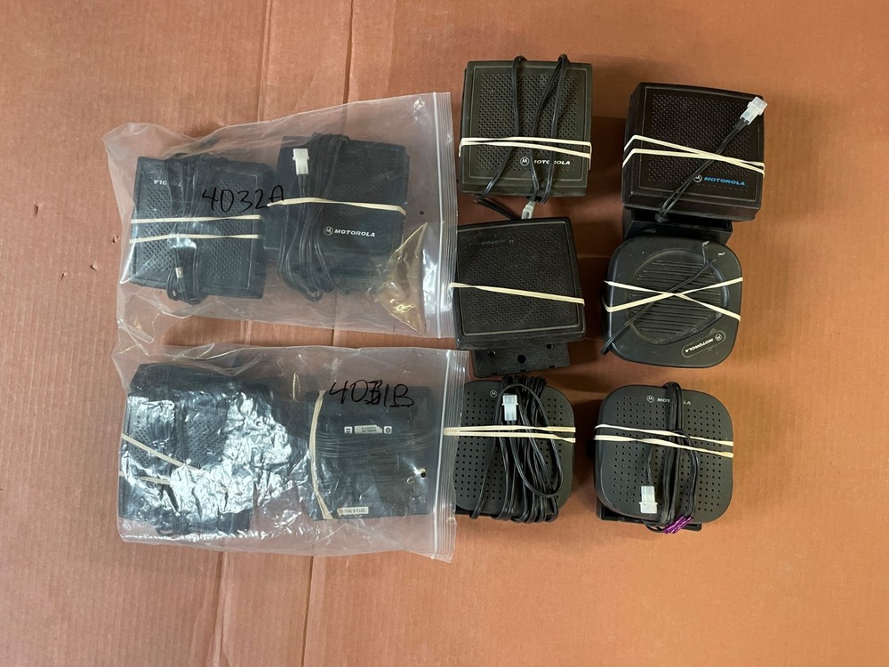 VARIOUS USED WORKING Motorola Speakers, multiple models and options
