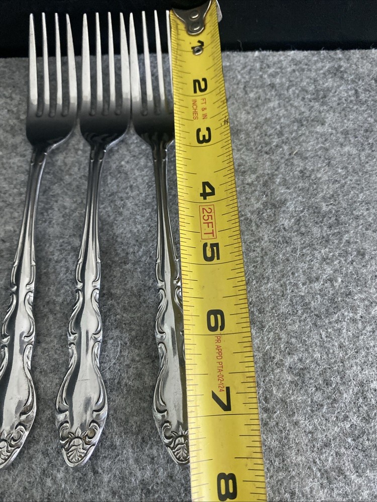 3 TOWLE/SUPREME CUTLERY STAINLESS FLATWARE, "PIERRE" PATTERN DINNER FORKS