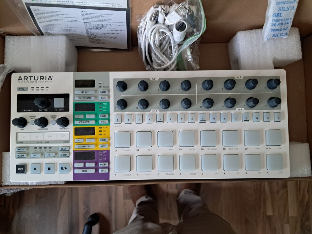 Arturia BeatStep Pro MIDI Controller Sequencer - pLUgged in Once