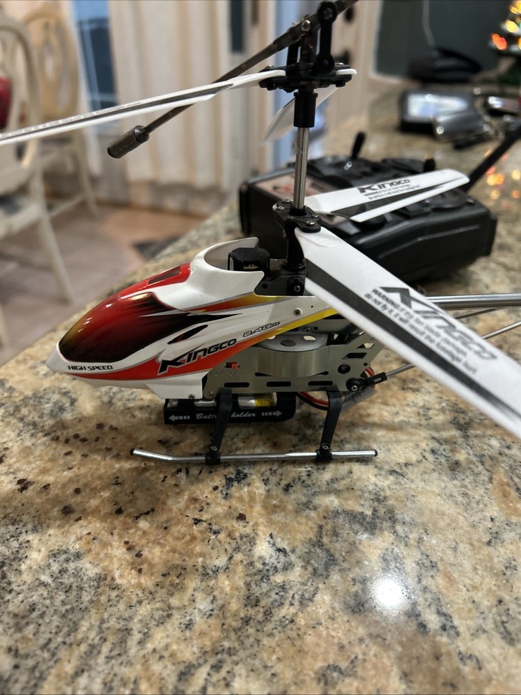 Remote Control Helicopter Kingo 2.4 GHZ 2.5