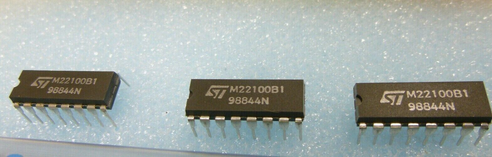 50Pcs lot M22100B1 STMicroelectronics Analog & Digital Crosspoint IC