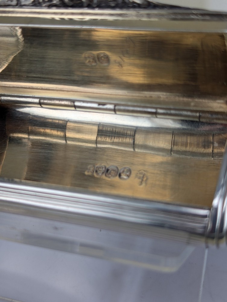 1820 Georgian solid silver long box gilt interior pill box or snuff box