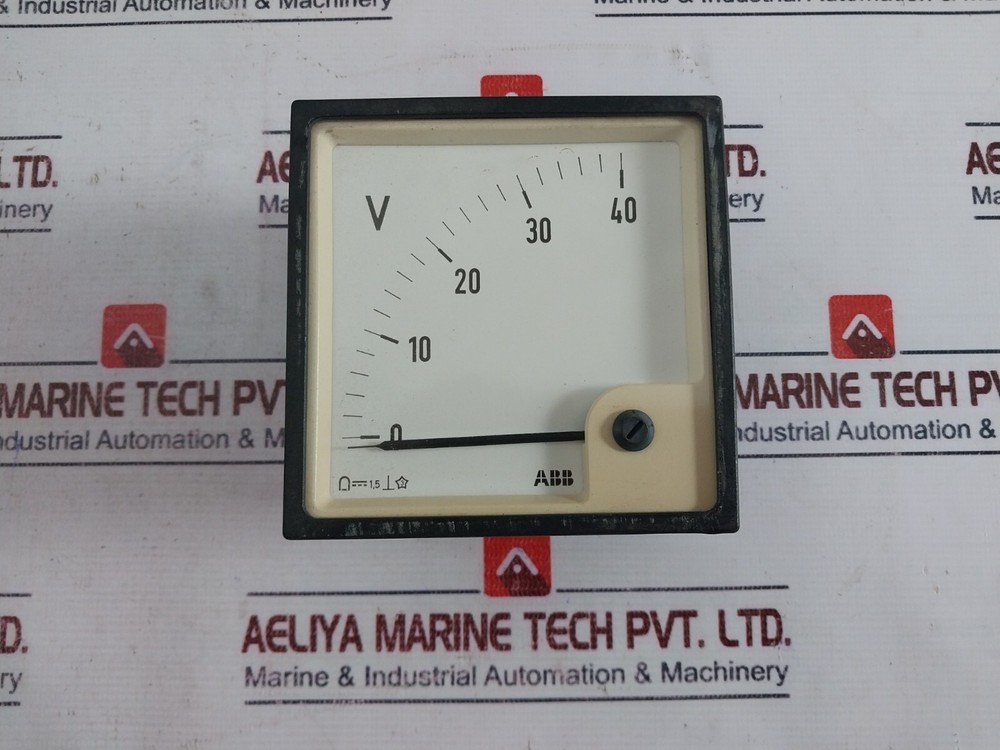 ABB 0-40 V Analog Voltmeter
