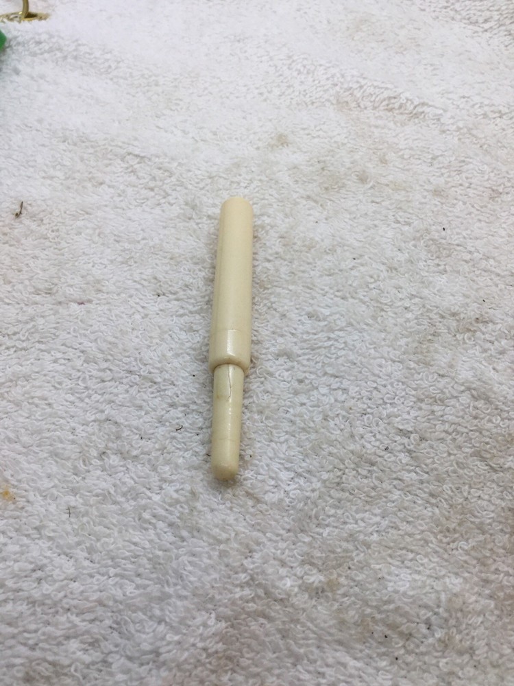 Lot Of 6 Assorted Needlework Tools