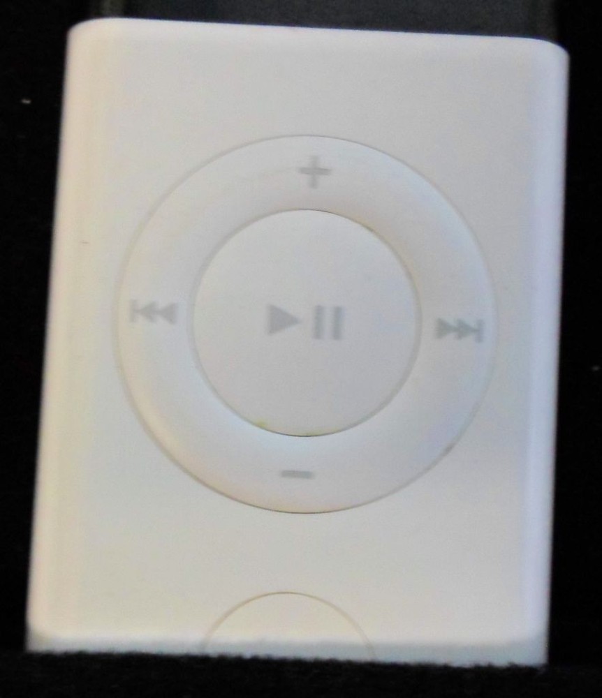 Genuine OEM Apple Remote Control Model A1156 , EMC 2086