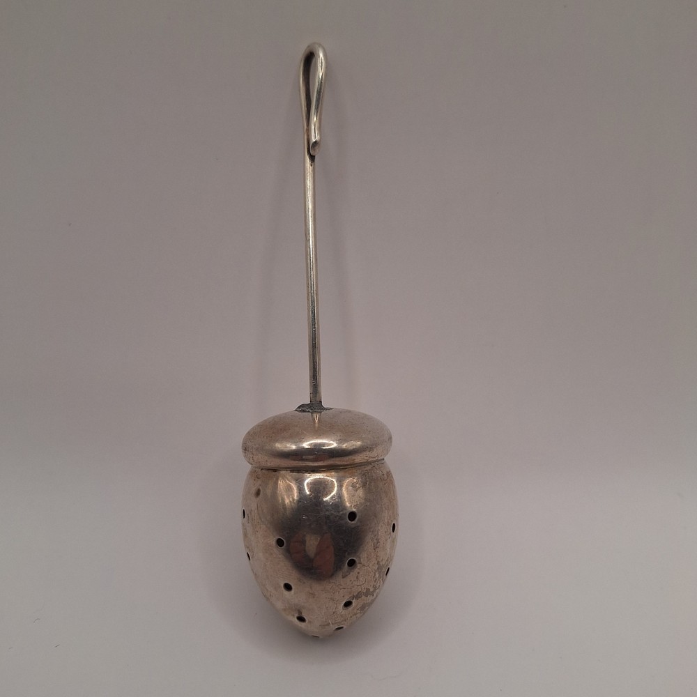 Vintage Tea Herb Ball Acorn Diffuser
