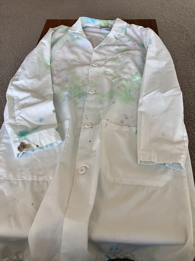 Lightly Tie-Dyed Lab Coat Small