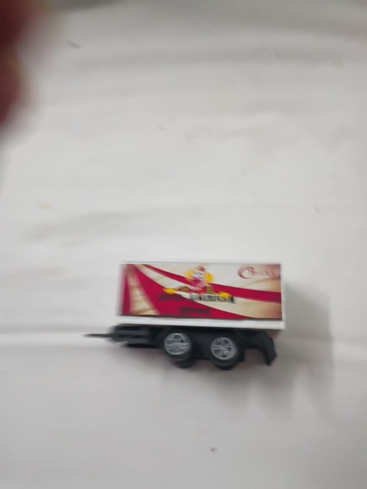 5 HO Scale Royal American Shows Wagons