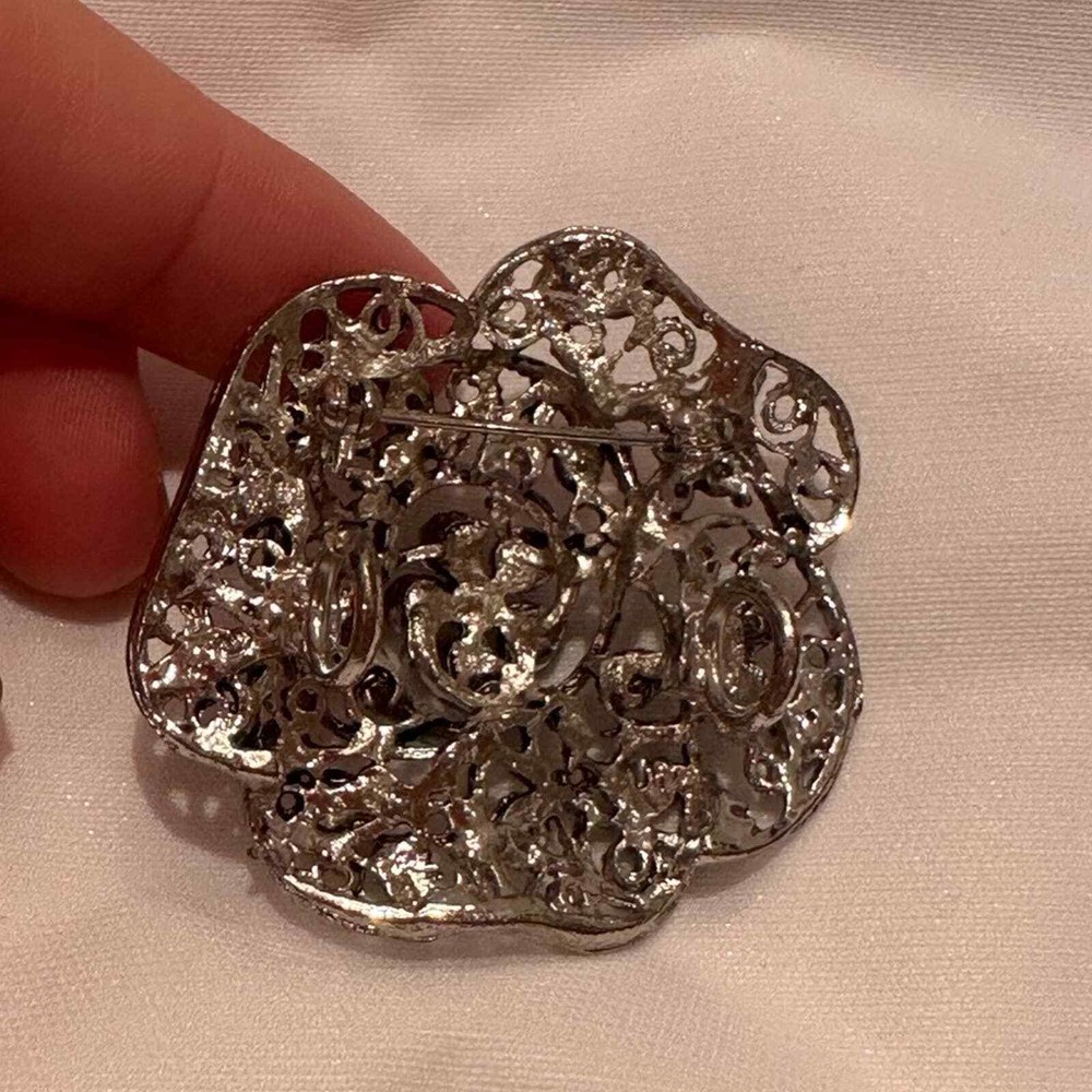 Beautiful multi color stone brooch Missing one stone