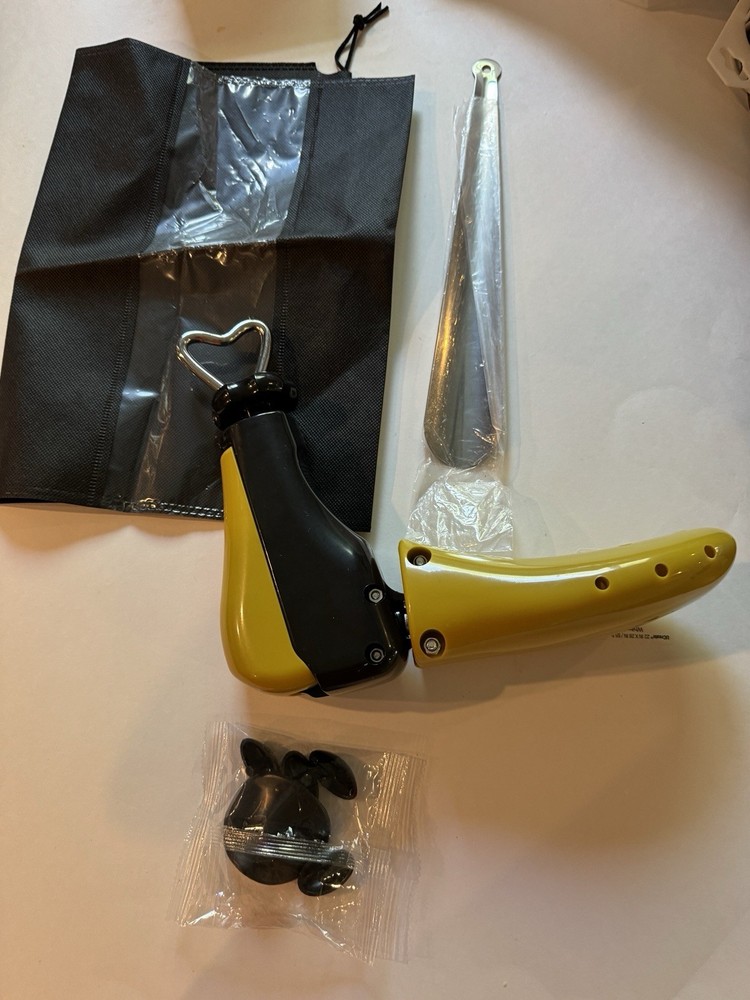 Portable Shoe Stretcher Widener Adjustable Shoe Tree Kit with Bag