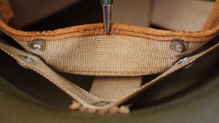 WWII US HAWLEY M1 HELMET LINER, 1st PATTERN