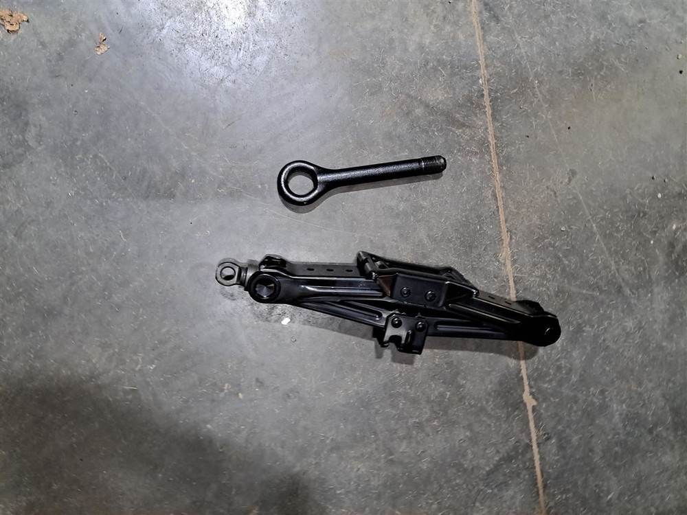 2012 Prius Jack Sku#4420942