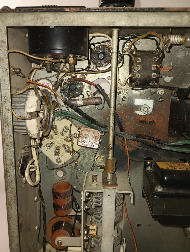 Vintage 813 Tube RF Transmitter Amplifier 80M Rack Mount Powers On