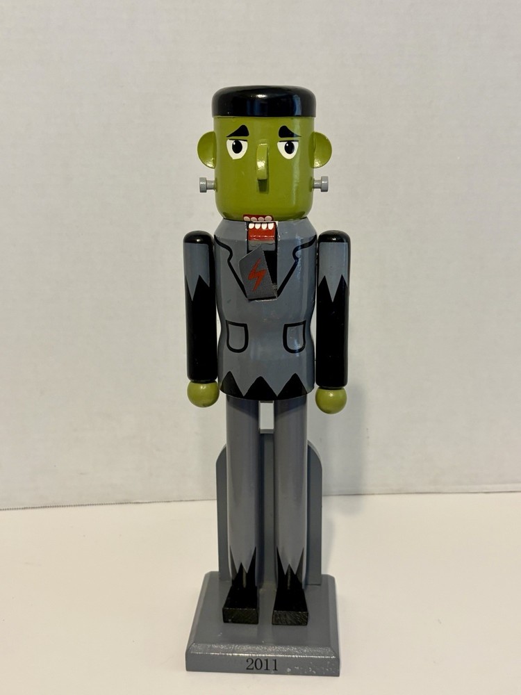2011 Wooden 15” Frankenstein Monster Nutcracker Halloween decor
