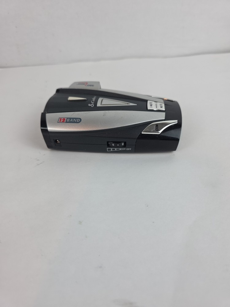 Cobra XRS 9330 Radar Detector