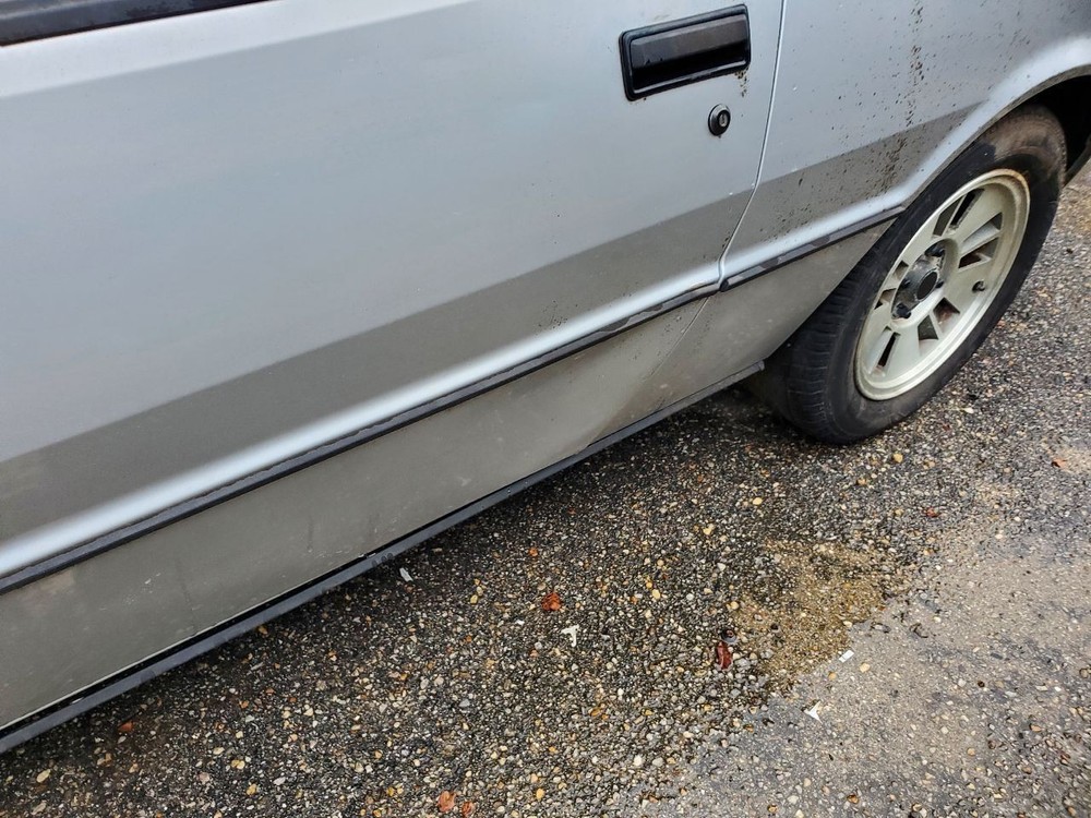 1987 Chrysler Conquest OEM Antenna Control Module MB358975