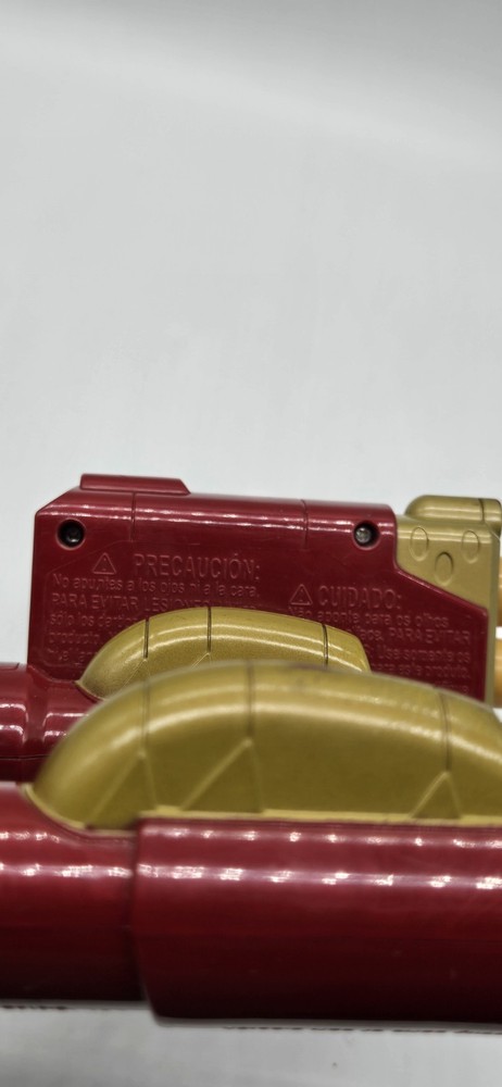 Marvel Iron Man Nerf Slide Blast Armor Dart Blaster 2015 Retractable Adjustable