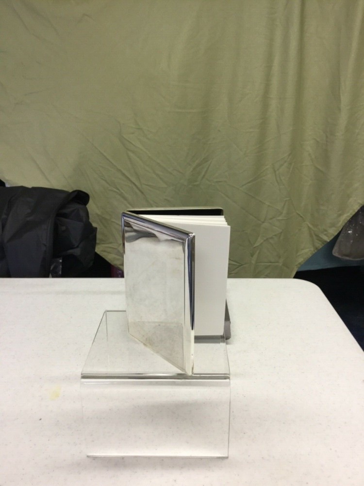 Silver desk case for paper notes in Box