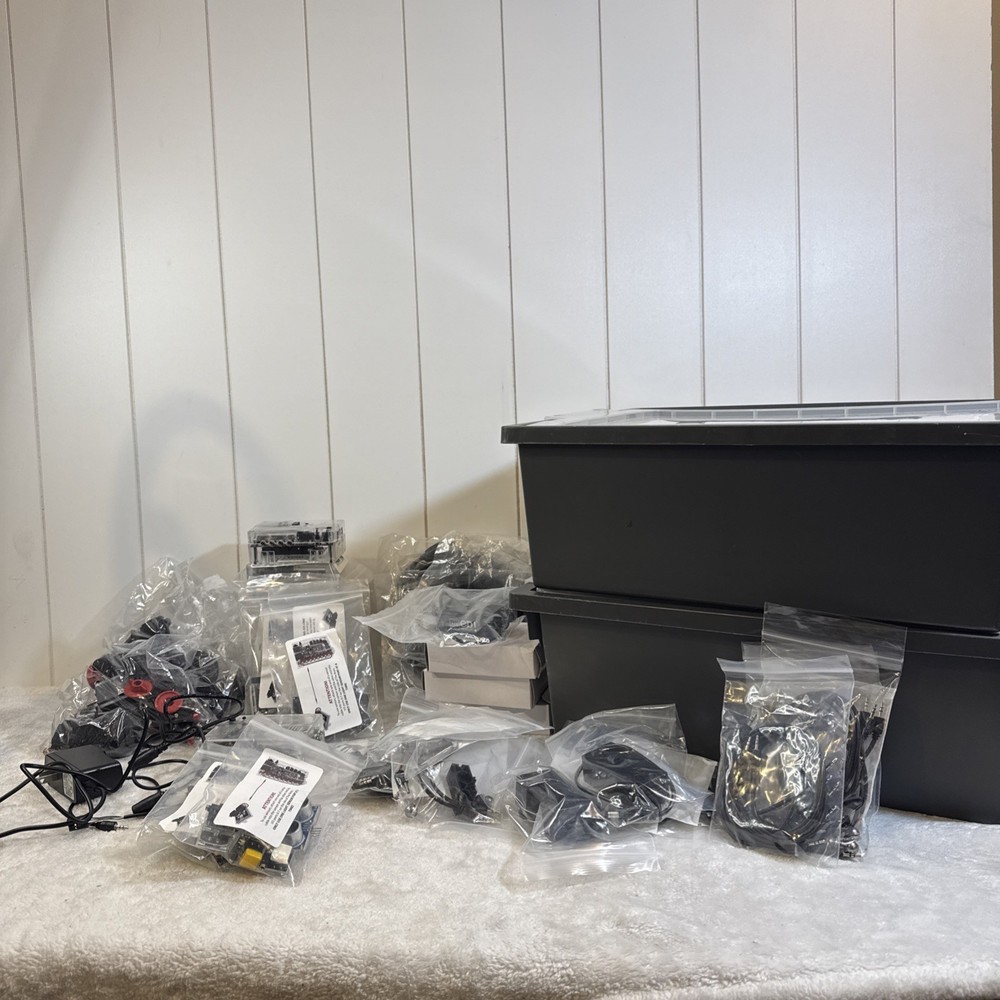 PCS Edventures Discover Robotics Programming Various Parts Large Lot