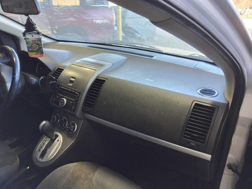 SENTRA 2011 Battery Tray 686750